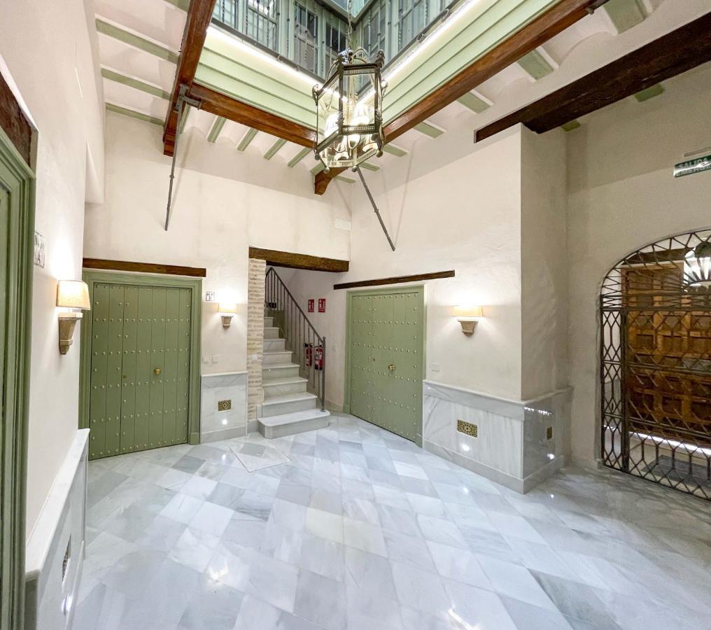 Juderia De Sevilla V Luxury Apartments Bagian luar foto